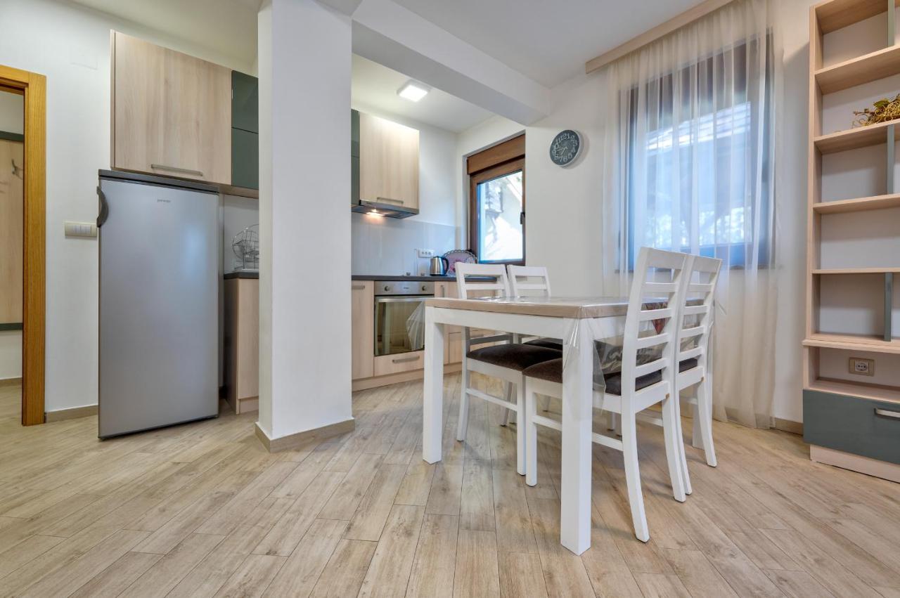 Lovac Apartmani Zlatibor Exterior photo